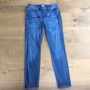 Excellent condition J Crew stretch skinny jeans!